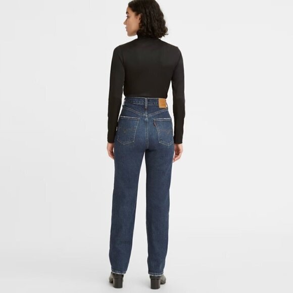 NWT Levis Premium 70s High Slim Straight Jeans in Sonoma Wash Size 23 x 29 - Picture 2 of 8